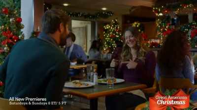 [LAUGHS] - A Christmas Miracle for Daisy