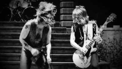 >> [LAUGHS] - 2021 Rock & Roll Hall of Fame Induction Ceremony