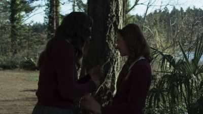 [laughs] - V.C. Andrews' Pearl in the Mist