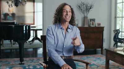 (LAUGHS) - Listening to Kenny G