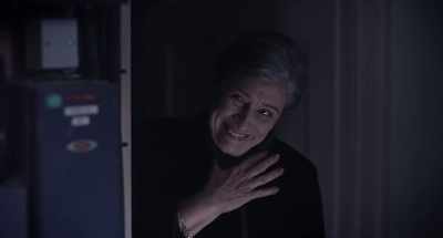 [laughs] - Father Christmas Is Back