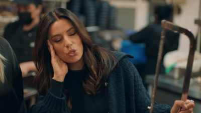 [laughs] - Eva Longoria: Searching for Mexico