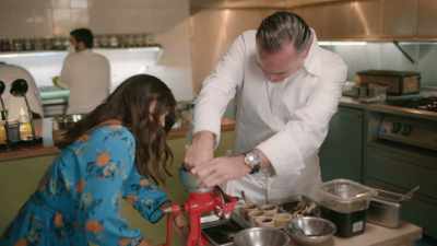 [laughs] - Eva Longoria: Searching for Mexico