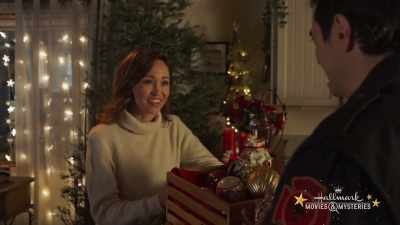 [laughs] - A Glenbrooke Christmas
