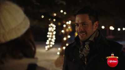 [laughs] - Christmas Unwrapped