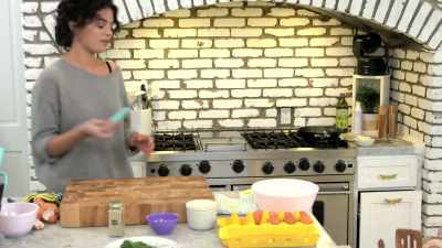 - [laughs] - Selena + Chef