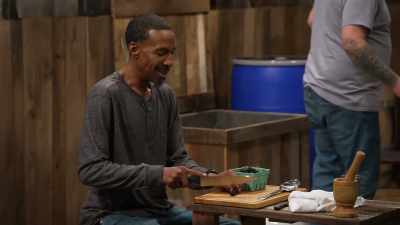 [laughs] - Moonshiners: Master Distiller