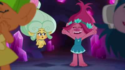 [ laughs ] - Trolls: TrollsTopia
