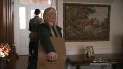 [laughs] - Chronicle Mysteries: Vines that Bind