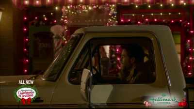[laughs] - Christmas Town