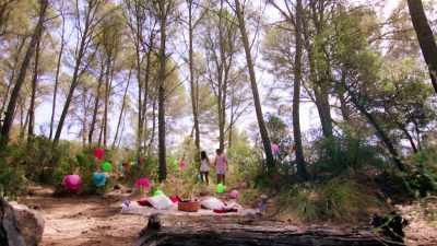 (LAUGHS) - Love Island