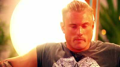 (LAUGHS) - Love Island