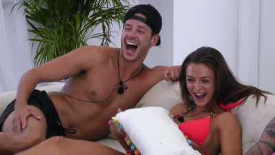 (LAUGHS) - Love Island