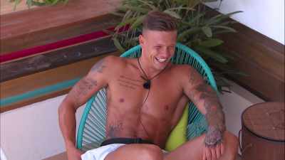 (LAUGHS) - Love Island