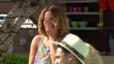 (LAUGHS) - Love Island
