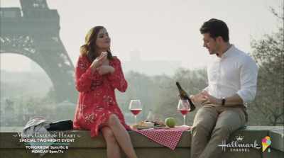 [laughs] - Paris, Wine & Romance