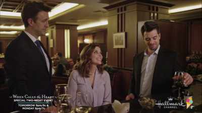 [laughs] - Paris, Wine & Romance