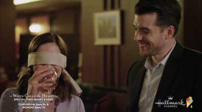 [laughs] - Paris, Wine & Romance