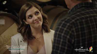 [laughs] - Paris, Wine & Romance