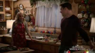 [laughs] - Time for Me to Come Home for Christmas