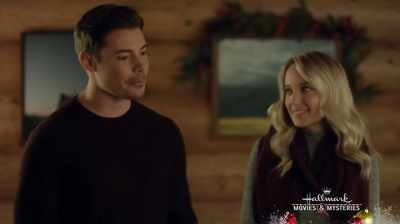[laughs] - Time for Me to Come Home for Christmas