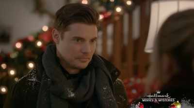 [laughs] - Time for Me to Come Home for Christmas