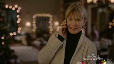 [laughs] - Time for Me to Come Home for Christmas
