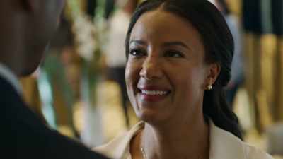 [laughs] - The Groomsmen: First Look