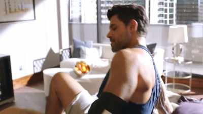 (LAUGHS) - The Resident