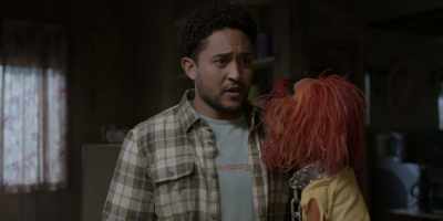 (LAUGHS) - The Muppets Mayhem