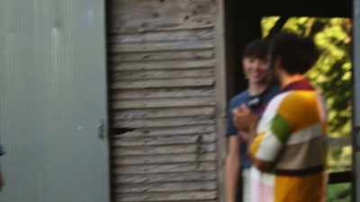 [laughs] Stop, stop. - Going Nowhere