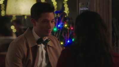 (laughs)
Those kind of happy endings - Christmas 9 to 5