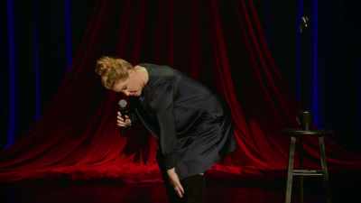 [laughter and applause] - Amy Schumer: Growing