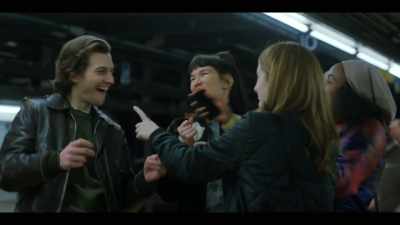 [laughter, chatter] - Love Life