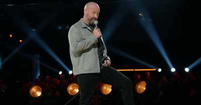[laughter continues] - Tom Segura: Sledgehammer
