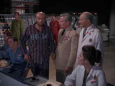 - [ Laughter ]
- It's Lescaux. He's coming back. - The Time Tunnel