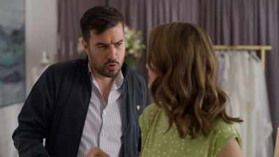 [laughter] - Love's Greek to Me