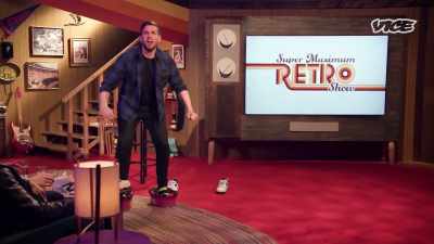 [laughter] - Super Maximum Retro Show