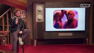 [laughter] - Super Maximum Retro Show