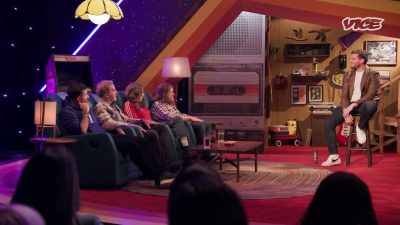 [laughter] - Super Maximum Retro Show