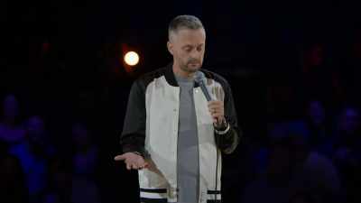 [laughter] - Nate Bargatze: Hello World