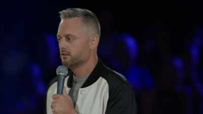 [laughter] - Nate Bargatze: Hello World