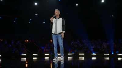 [laughter] - Nate Bargatze: Hello World