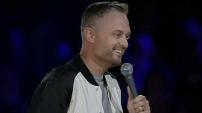 [laughter] - Nate Bargatze: Hello World