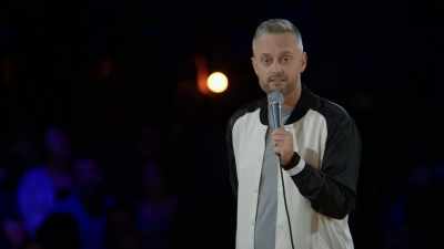 [laughter] - Nate Bargatze: Hello World