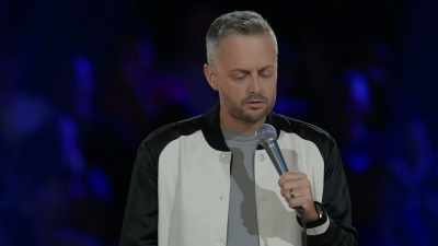 [laughter] - Nate Bargatze: Hello World