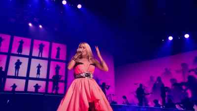 [ Laughter ] - Carrie Underwood: Reflection