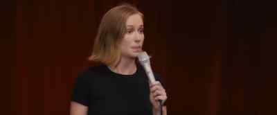 (laughter) - Hannah Einbinder: Everything Must Go