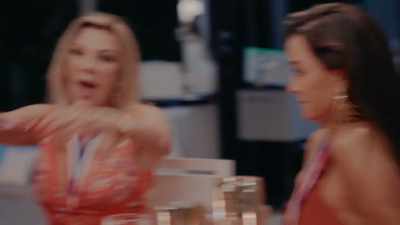 [laughter] - The Real Housewives Ultimate Girls Trip