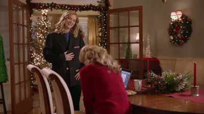 (laughter) - Toying with the Holidays